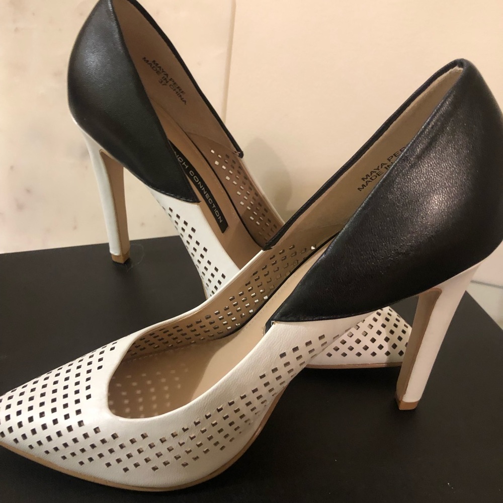 French Connection Maya Perforated Pump